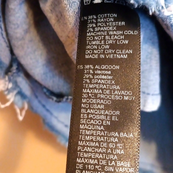 Denim romper| Denim open back romper| Ruffle Apron Sz Large |summer Rompers. - Picture 10 of 10